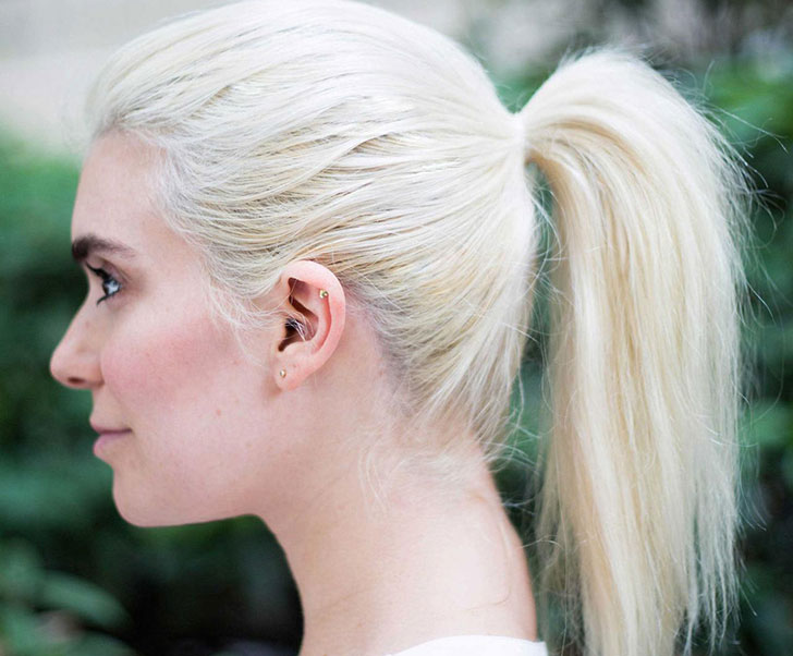 8 Easy Hairstyles For Women Who've Got No Time